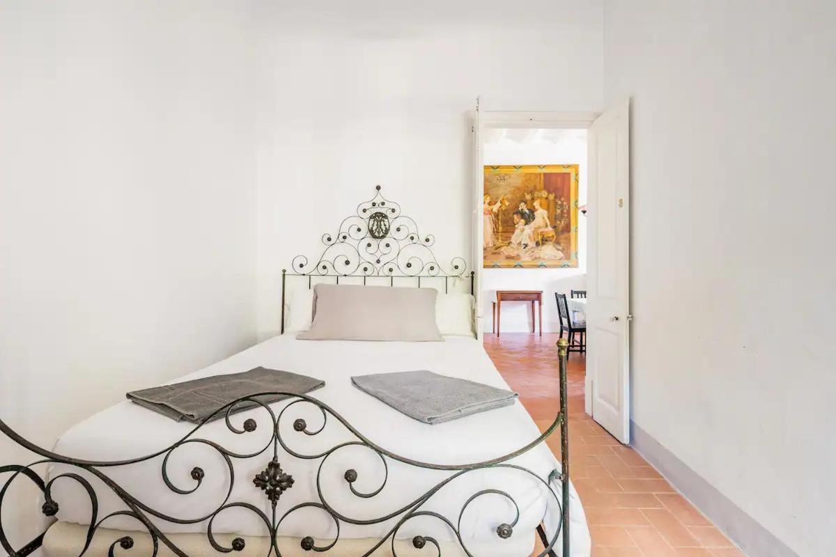 Can Rovira - Stunning Neoclassical Mansion, Just 20 Min Drive From Barcelona City Center, Ideal For Groups And Families Alella Luaran gambar
