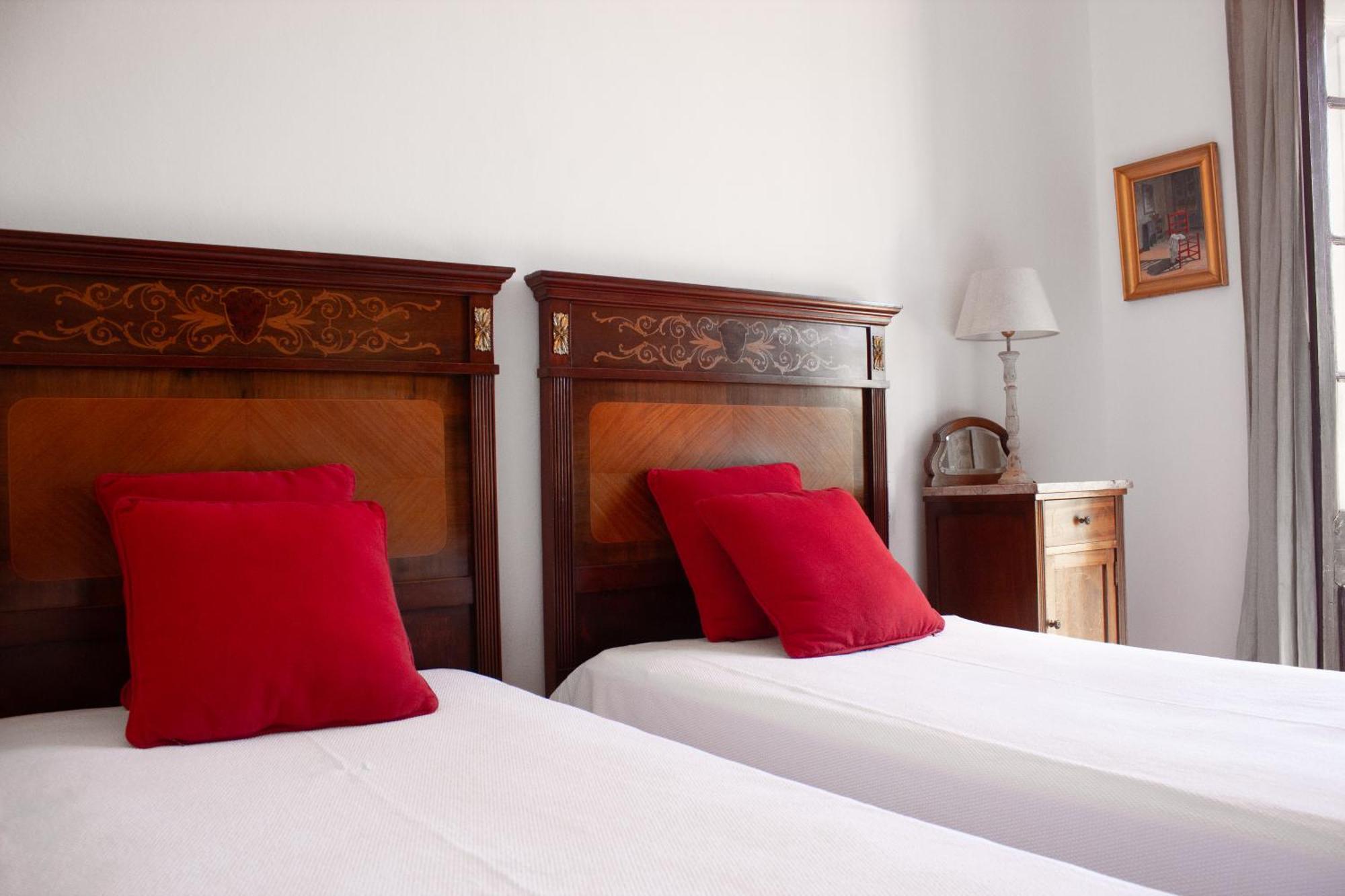 Can Rovira - Stunning Neoclassical Mansion, Just 20 Min Drive From Barcelona City Center, Ideal For Groups And Families Alella Luaran gambar